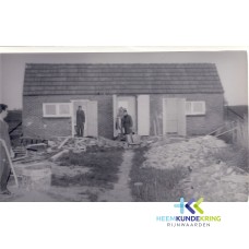 Renovatie clublokaal Lobithse Boys begin 1960 Coll. J.C. Peters HKR (1)